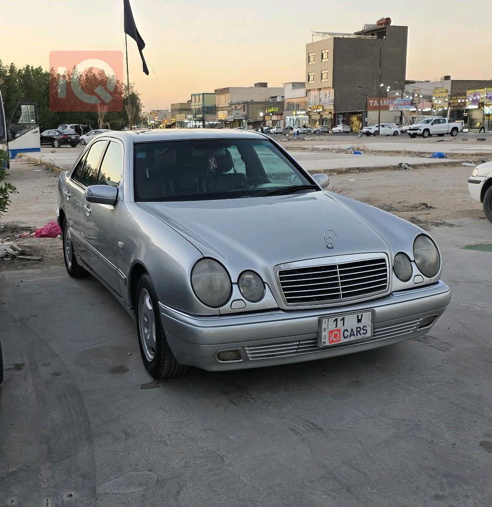 مرسيدس بنز E-Class